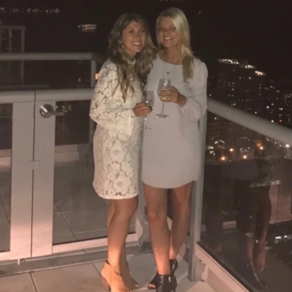 NWT Lulu's Status Update Lt Gray Shift Dress - Picture 5 of 8